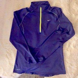 Nike running long sleeve top